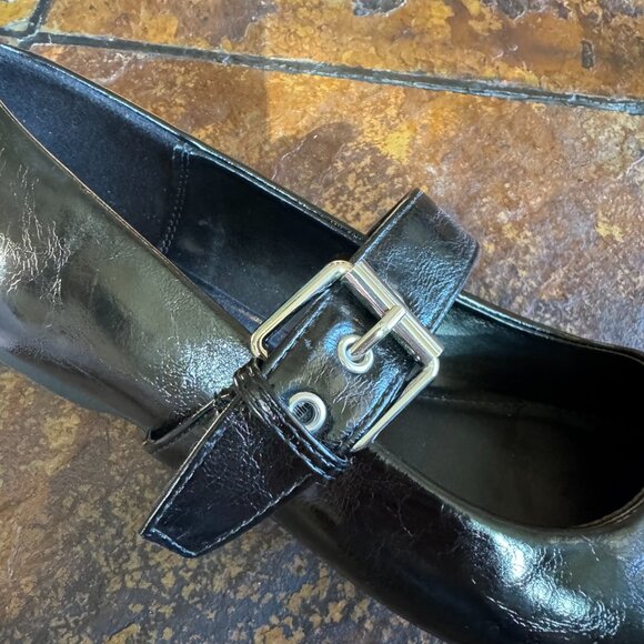 DV by Dolce Vida Ballet Flats, Size 8.5 - Picture 3 of 4